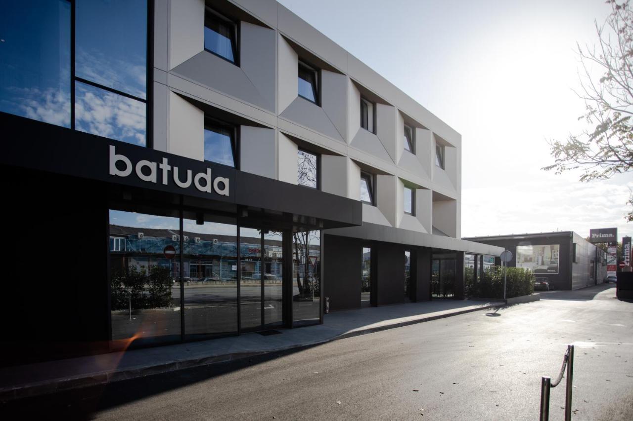 Hotel Batuda Сплит Экстерьер фото